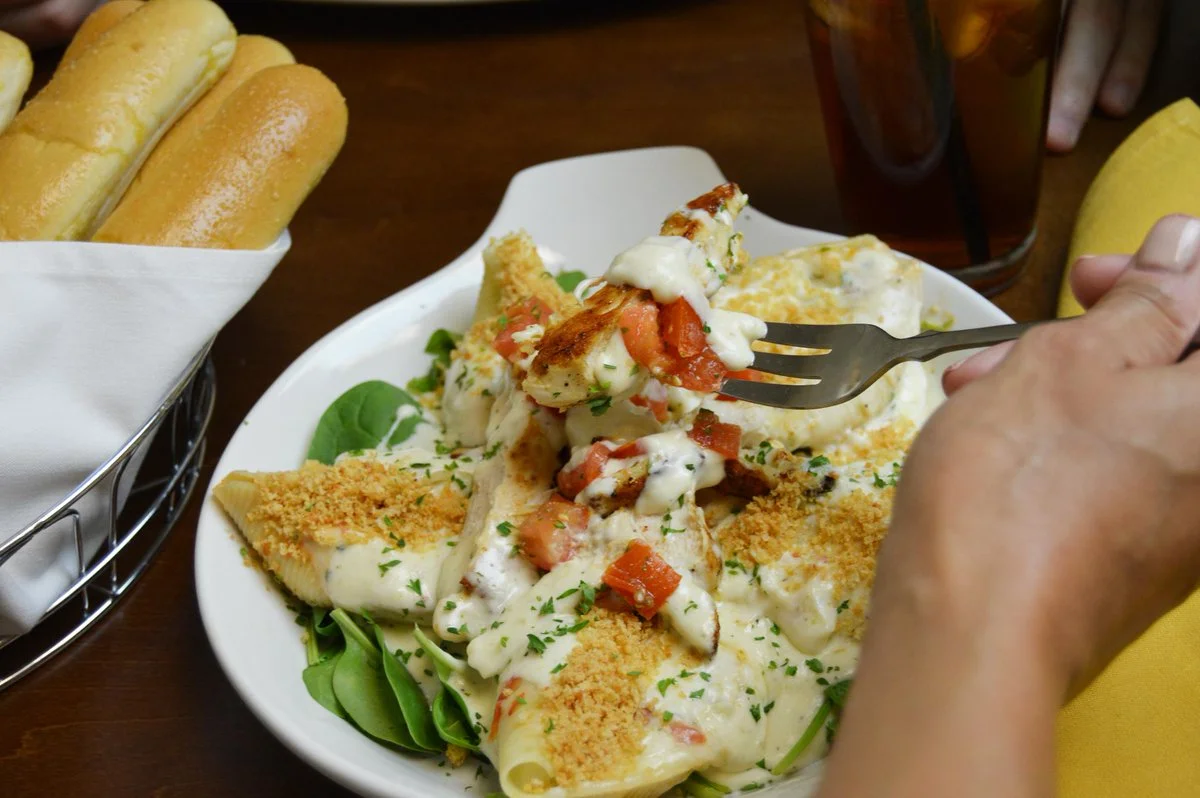 Olive Garden hidden menu chicken fettuccine florentine with spinach